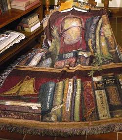 NEW Top Shelp Tapestry Throw