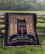 NEW Pilgrim's Pride Tapestry Throw
